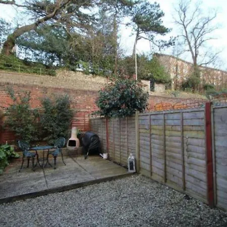Cosy Home With Parking Close To City Centre Exeter Exterior photo